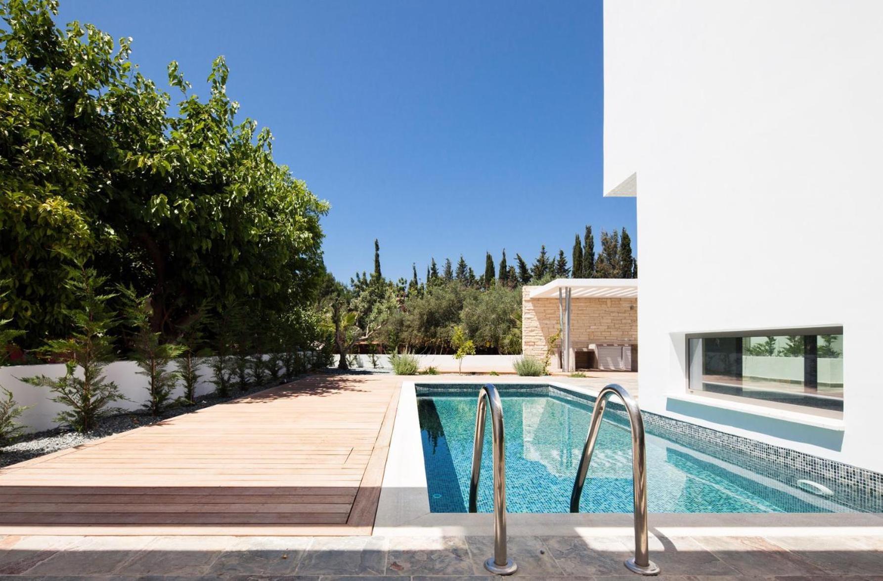 Downtown Villa 1 Paphos Bagian luar foto